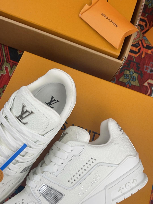 ルイヴィトン靴素材ディテール